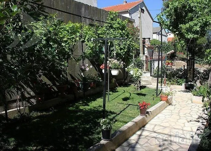 Simba Terasa&parking Appartement *